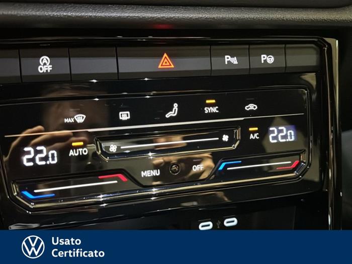 AutoVega - VOLKSWAGEN T-Roc | ID 36547