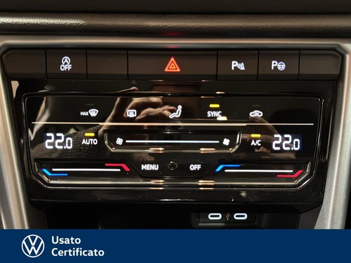 AutoVega - VOLKSWAGEN T-Roc | ID 33865