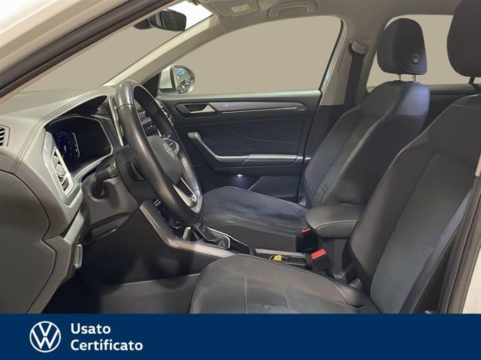 AutoVega - VOLKSWAGEN T-Roc | ID 34108