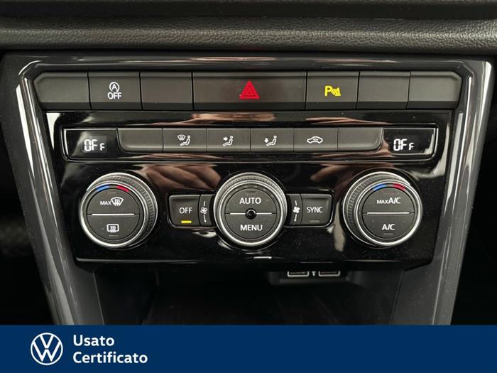 AutoVega - VOLKSWAGEN T-Roc | ID 34194