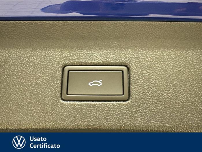 AutoVega - VOLKSWAGEN T-Roc | ID 34962