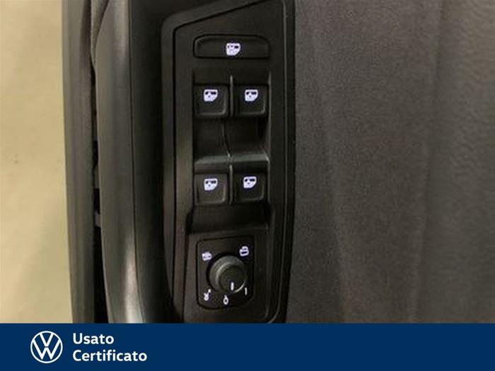 AutoVega - VOLKSWAGEN T-Roc | ID 34987