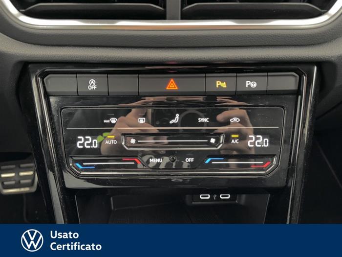 AutoVega - VOLKSWAGEN T-Roc | ID 35679