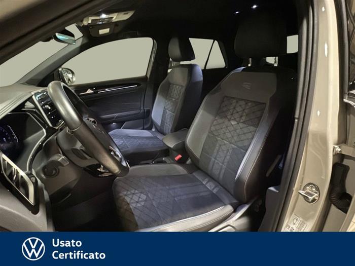 AutoVega - VOLKSWAGEN T-Roc | ID 35740