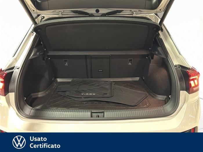 AutoVega - VOLKSWAGEN T-Roc | ID 35740