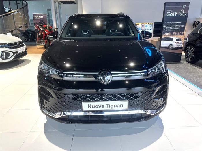 AutoVega - VOLKSWAGEN Tiguan | ID 36710