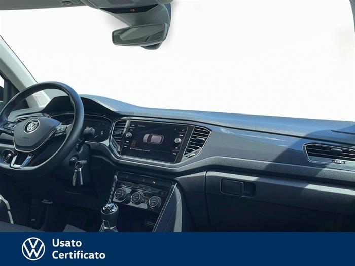 AutoVega - VOLKSWAGEN T-Roc | ID 36990