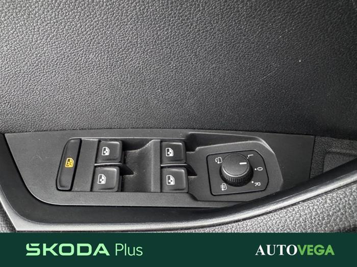 AutoVega - SKODA Karoq | ID 37014