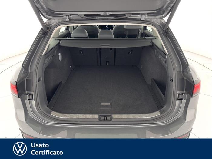 AutoVega - VOLKSWAGEN Passat | ID 37035