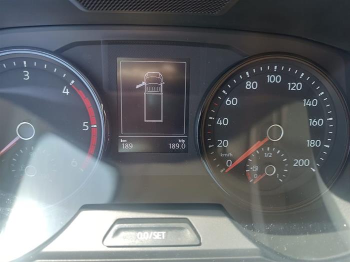 AutoVega - VOLKSWAGEN Crafter | ID 37087
