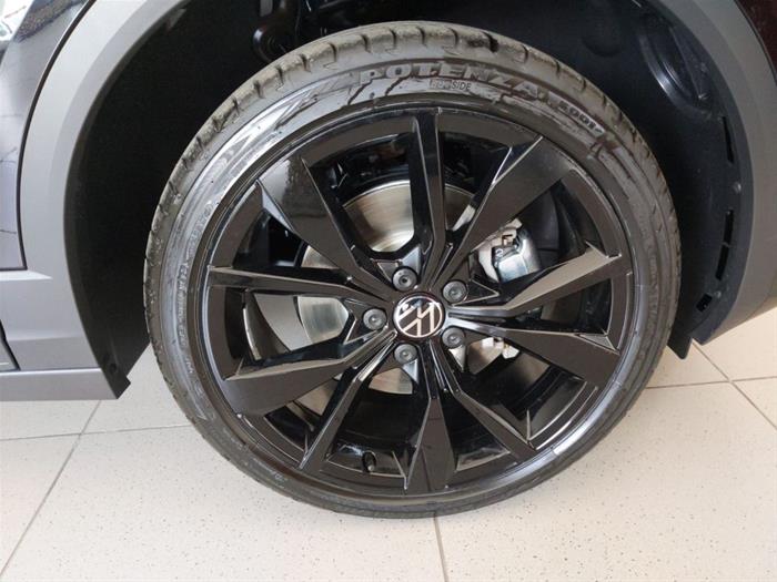 AutoVega - VOLKSWAGEN T-Roc | ID 37161