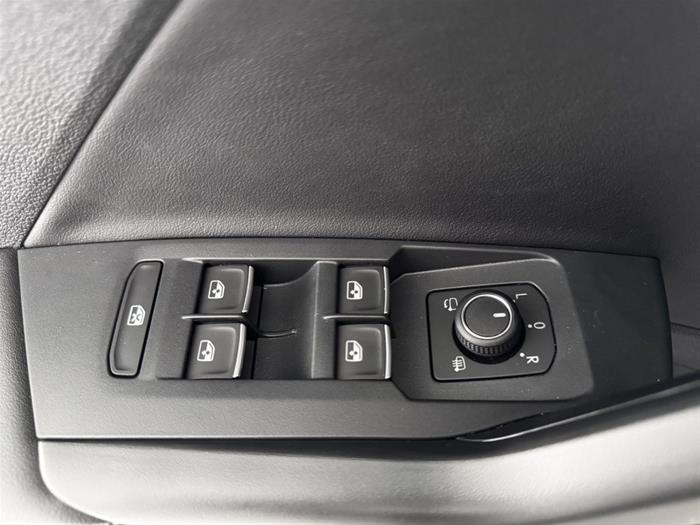 AutoVega - VOLKSWAGEN T-Cross | ID 37164