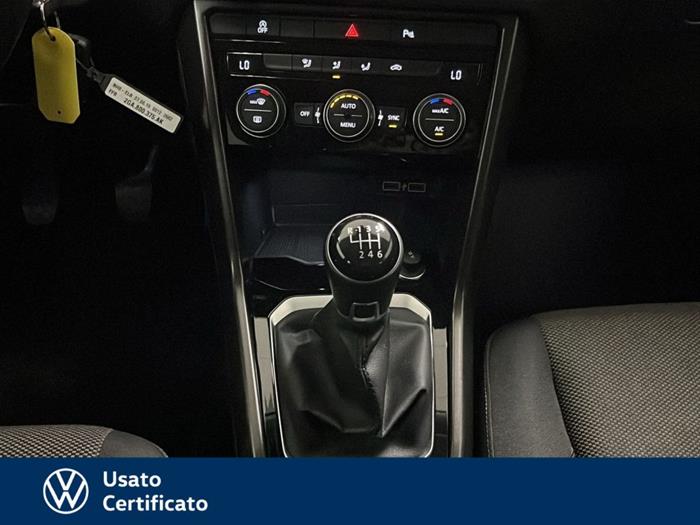 AutoVega - VOLKSWAGEN T-Roc | ID 37205