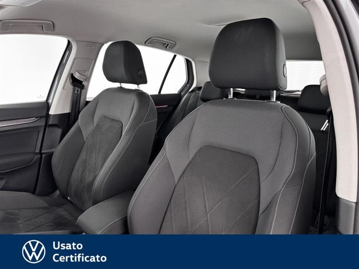 AutoVega - VOLKSWAGEN Golf | ID 37211