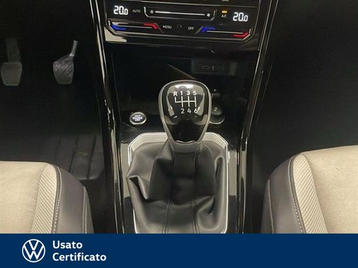 AutoVega - VOLKSWAGEN T-Roc | ID 37236