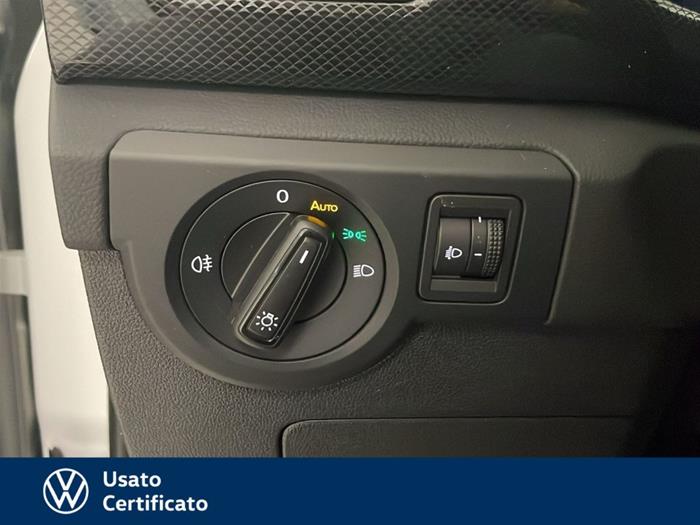 AutoVega - VOLKSWAGEN T-Cross | ID 37252