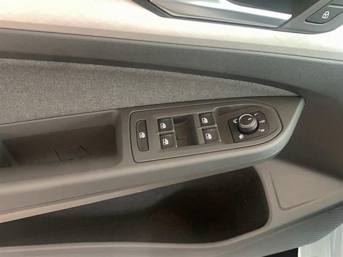 AutoVega - VOLKSWAGEN Golf | ID 37323