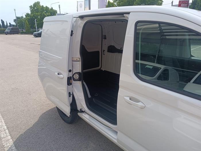 AutoVega - VOLKSWAGEN Caddy | ID 37334
