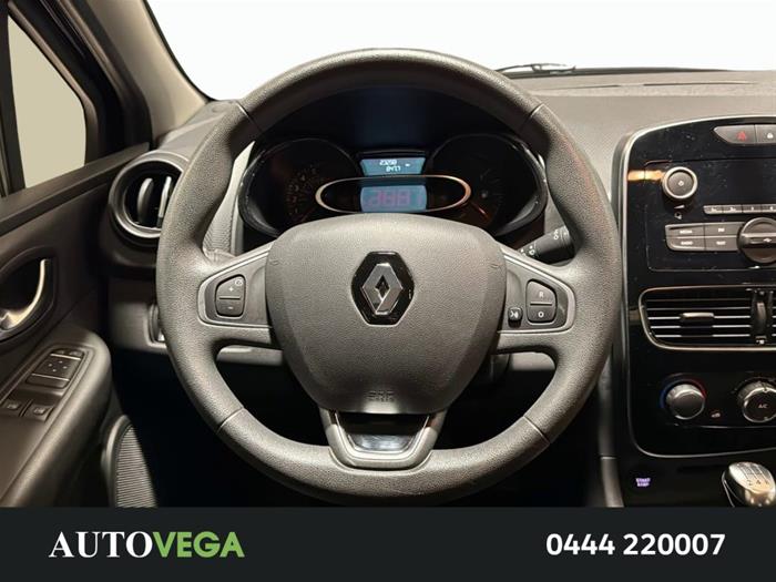 AutoVega - RENAULT Clio | ID 37353