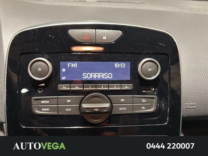AutoVega - RENAULT Clio | ID 37353
