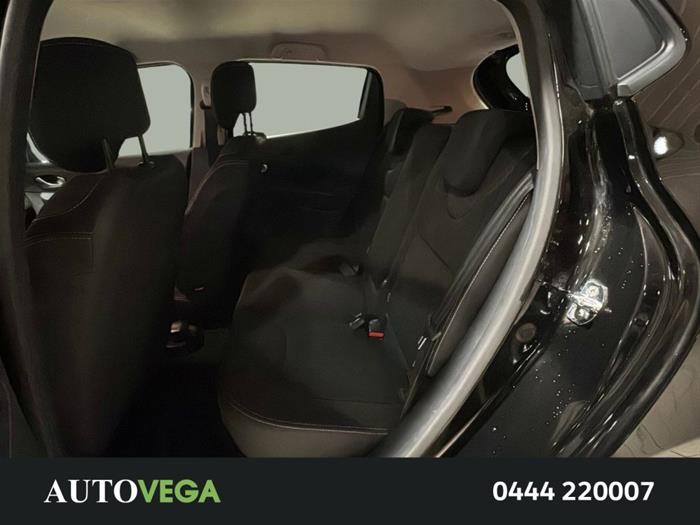 AutoVega - RENAULT Clio | ID 37353