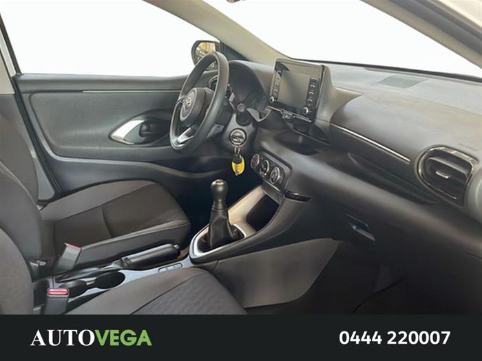 AutoVega - TOYOTA Yaris | ID 37371