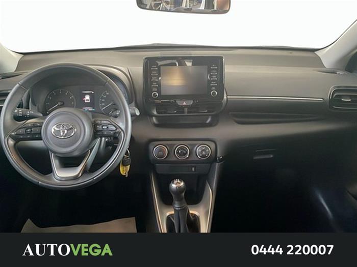 AutoVega - TOYOTA Yaris | ID 37371