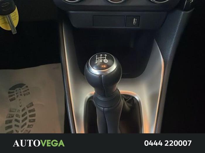 AutoVega - TOYOTA Yaris | ID 37371