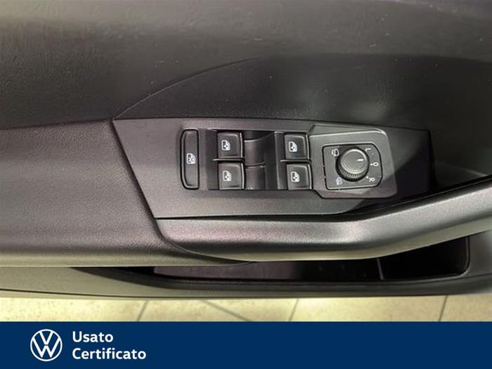AutoVega - VOLKSWAGEN T-Cross | ID 37507