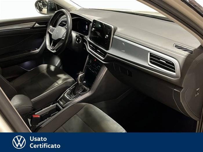 AutoVega - VOLKSWAGEN T-Roc | ID 37508