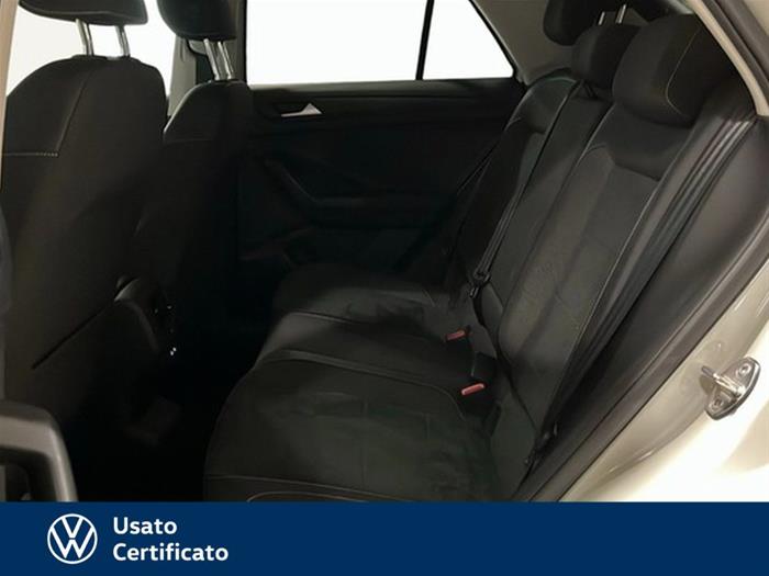 AutoVega - VOLKSWAGEN T-Roc | ID 37508
