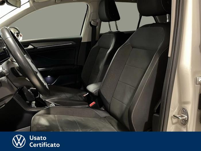 AutoVega - VOLKSWAGEN T-Roc | ID 37508