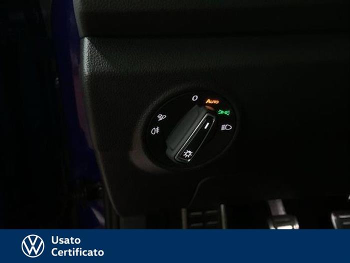 AutoVega - VOLKSWAGEN T-Roc | ID 37528