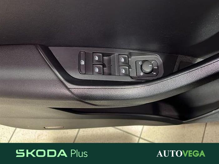 AutoVega - SKODA Karoq | ID 37529