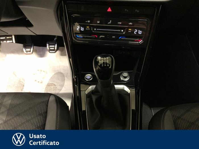AutoVega - VOLKSWAGEN T-Roc | ID 37560