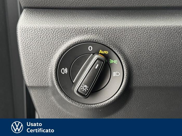 AutoVega - VOLKSWAGEN T-Roc | ID 37625