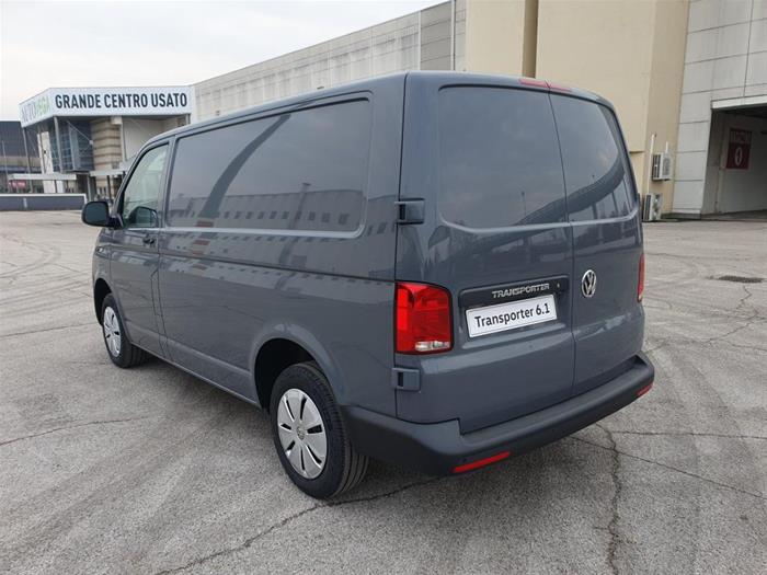 AutoVega - VOLKSWAGEN T6.1 Transporter | ID 37676