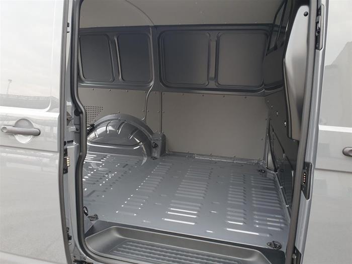 AutoVega - VOLKSWAGEN T6.1 Transporter | ID 37676