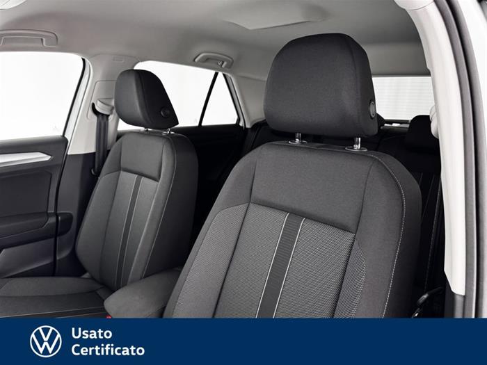 AutoVega - VOLKSWAGEN T-Roc | ID 37840