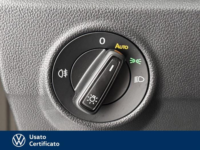 AutoVega - VOLKSWAGEN T-Roc | ID 37963