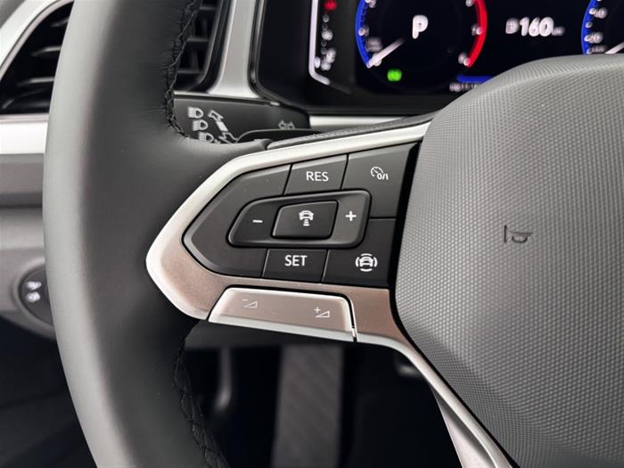 AutoVega - VOLKSWAGEN T-Roc | ID 37980