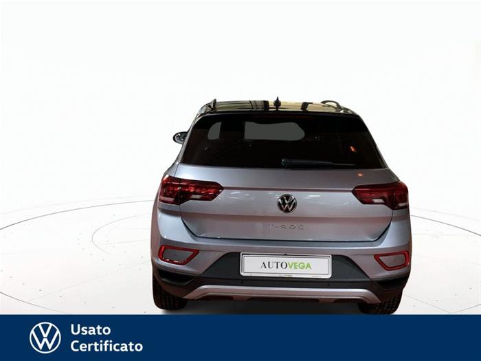 AutoVega - VOLKSWAGEN T-Roc | ID 38007