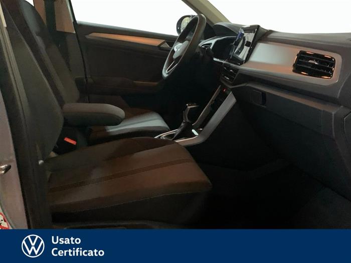 AutoVega - VOLKSWAGEN T-Roc | ID 38007