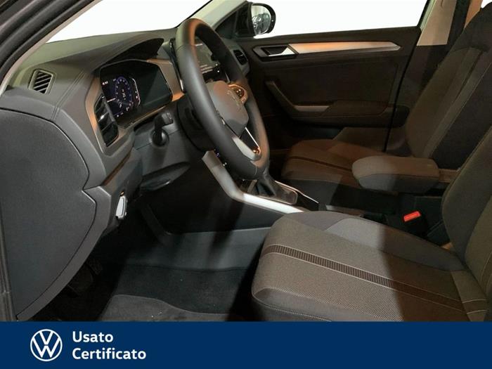 AutoVega - VOLKSWAGEN T-Roc | ID 38007