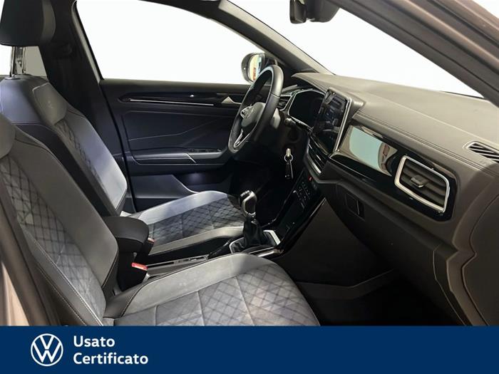 AutoVega - VOLKSWAGEN T-Roc | ID 38013