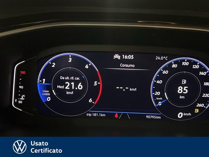 AutoVega - VOLKSWAGEN T-Roc | ID 38013