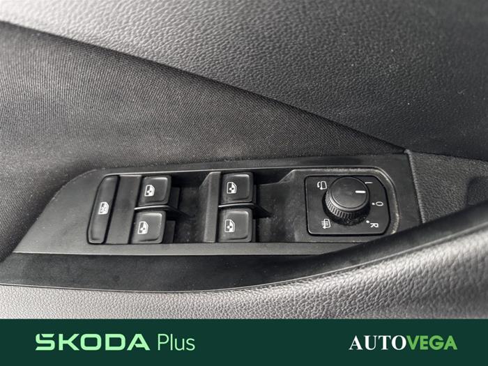 AutoVega - SKODA Kamiq | ID 38136
