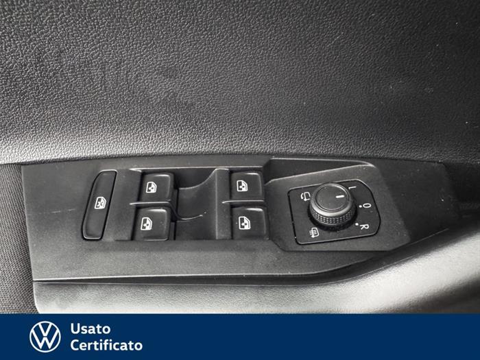 AutoVega - VOLKSWAGEN Polo | ID 38141