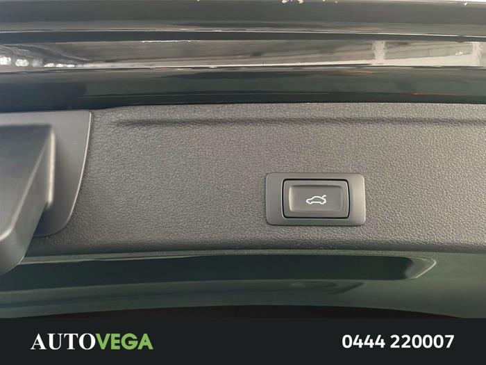 AutoVega - AUDI A4 | ID 38221