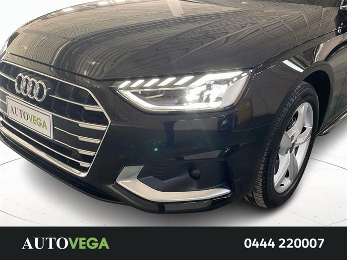 AutoVega - AUDI A4 | ID 38221